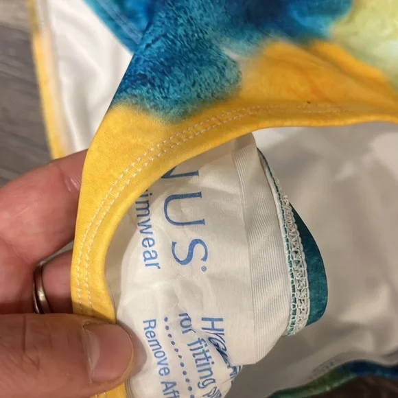 NWOT Venus cream yellow orange one piece swimsuit bathing suit cutouts 4 - Picture 7 of 10